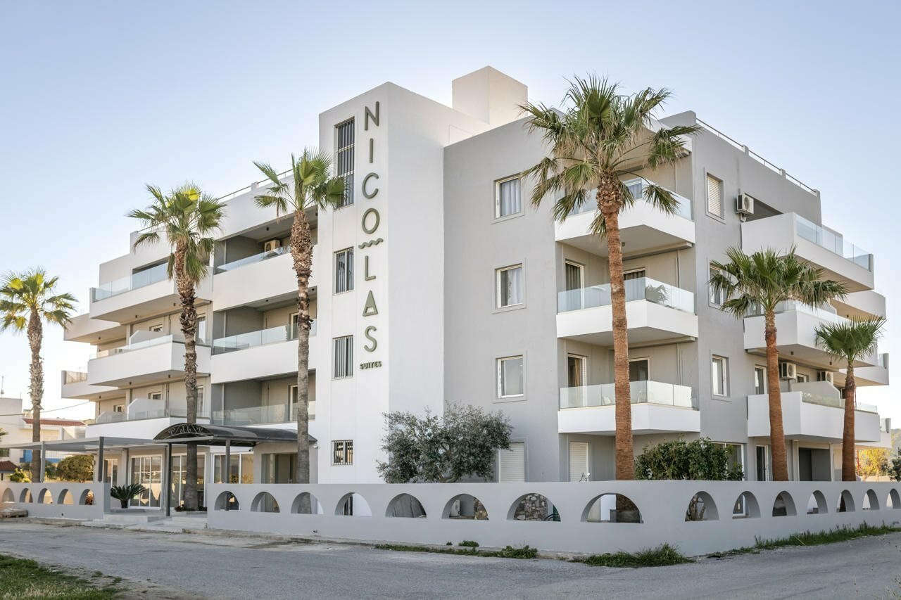 Фото Nicolas Grand Suites - Adults Only