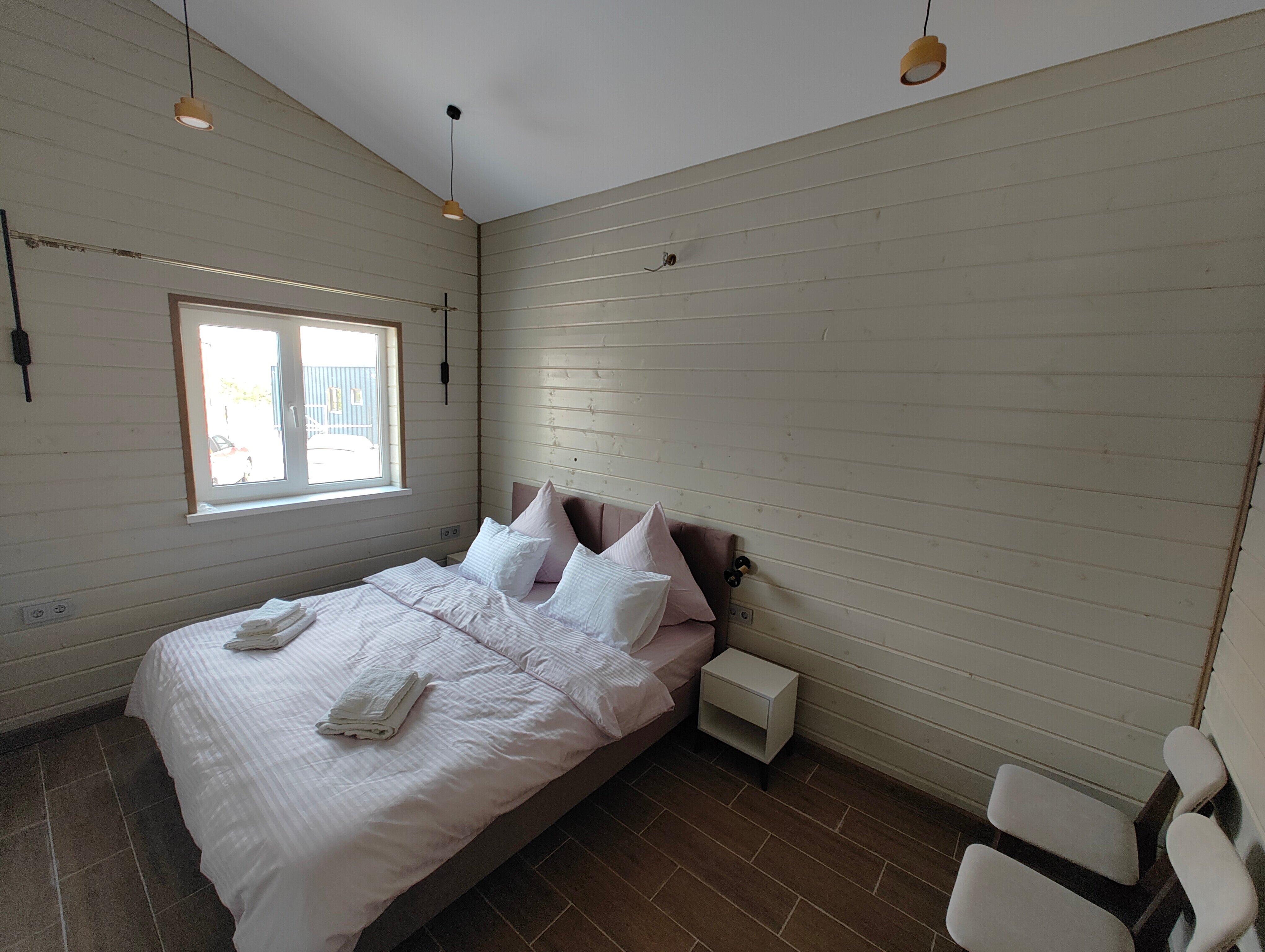 Фото Барн Вилладж