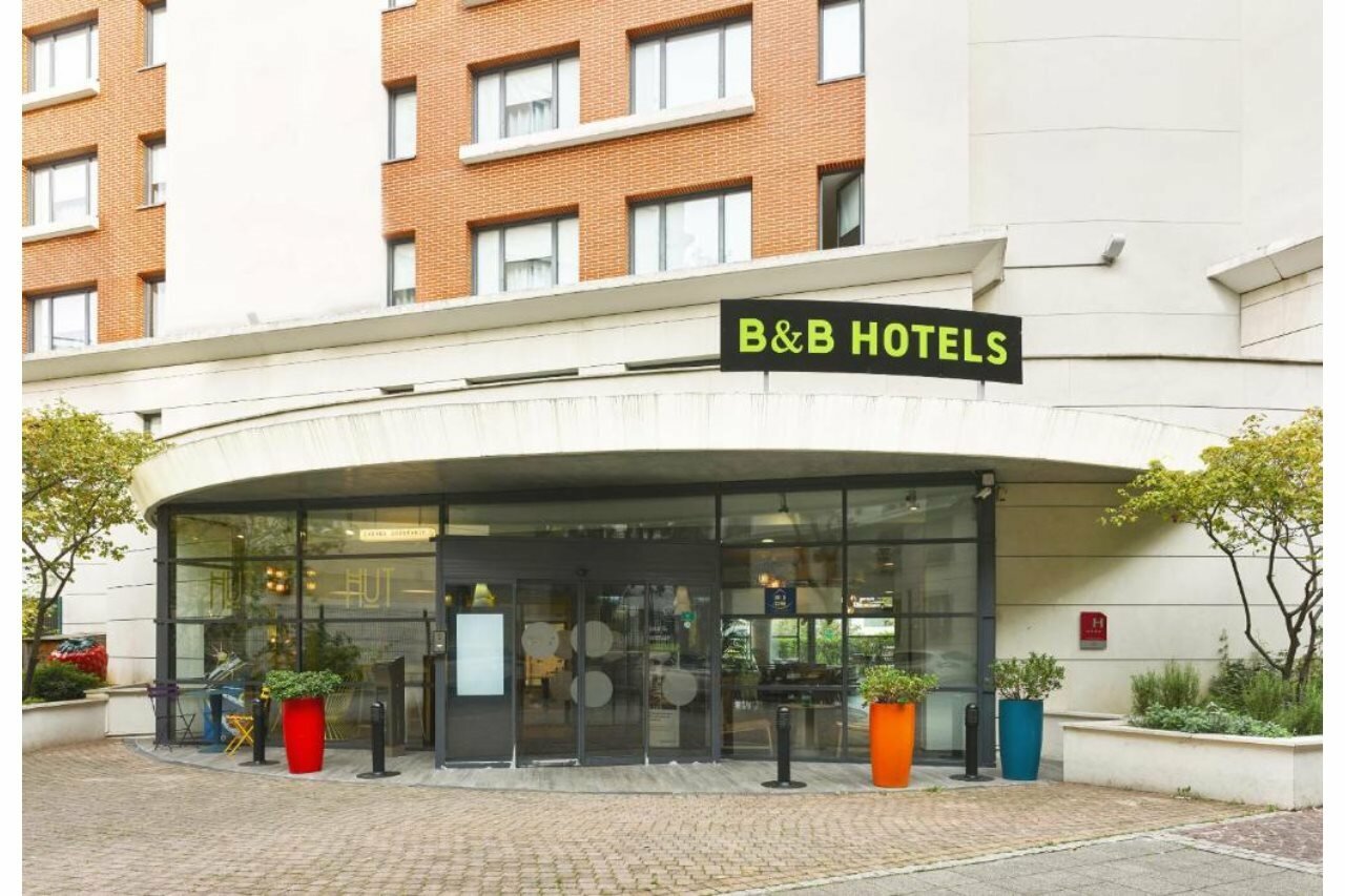 Фото B&b Hotel Rueil Malmaison Gare