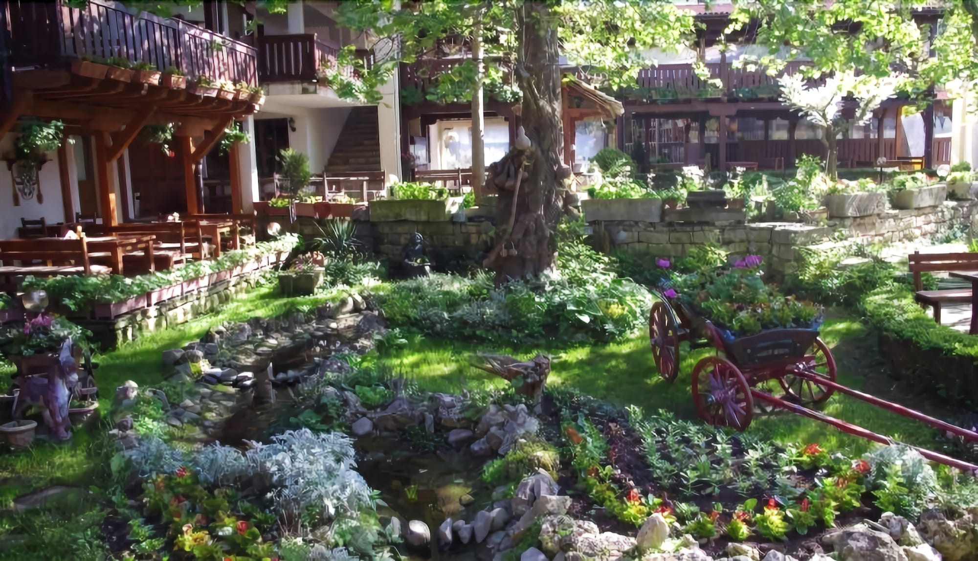 Фото Hotel Izvora