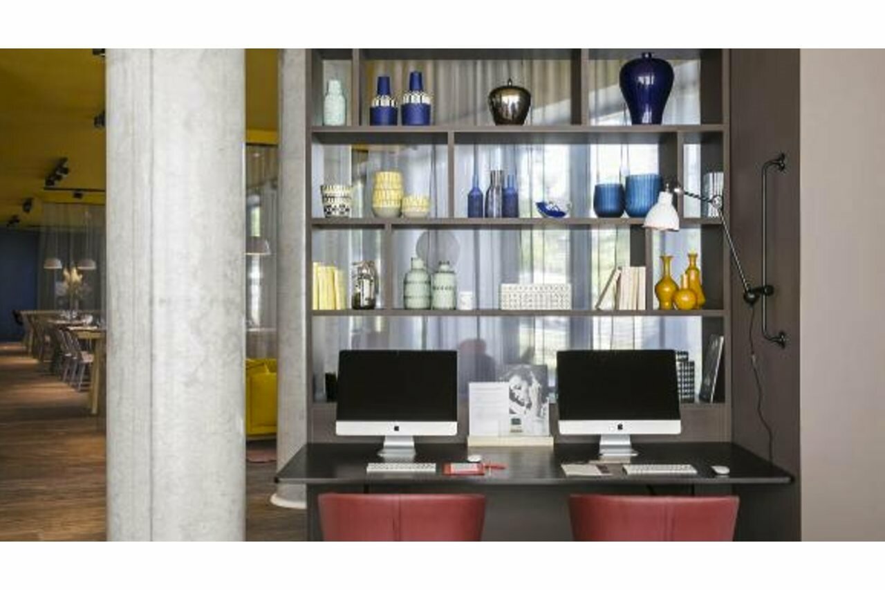 Фото Okko Hotels Paris Porte de Versailles