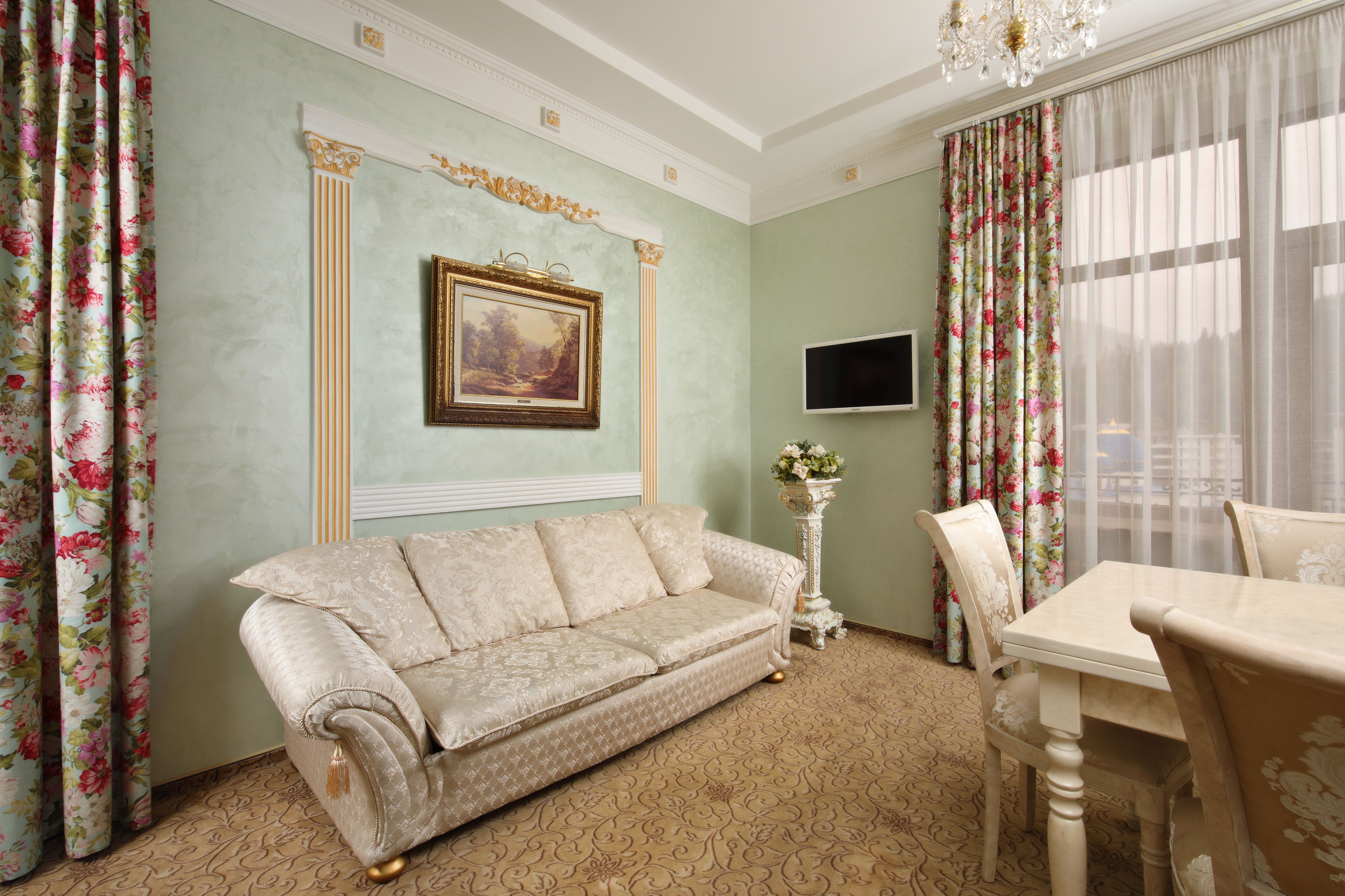 Фото Dombai Palace