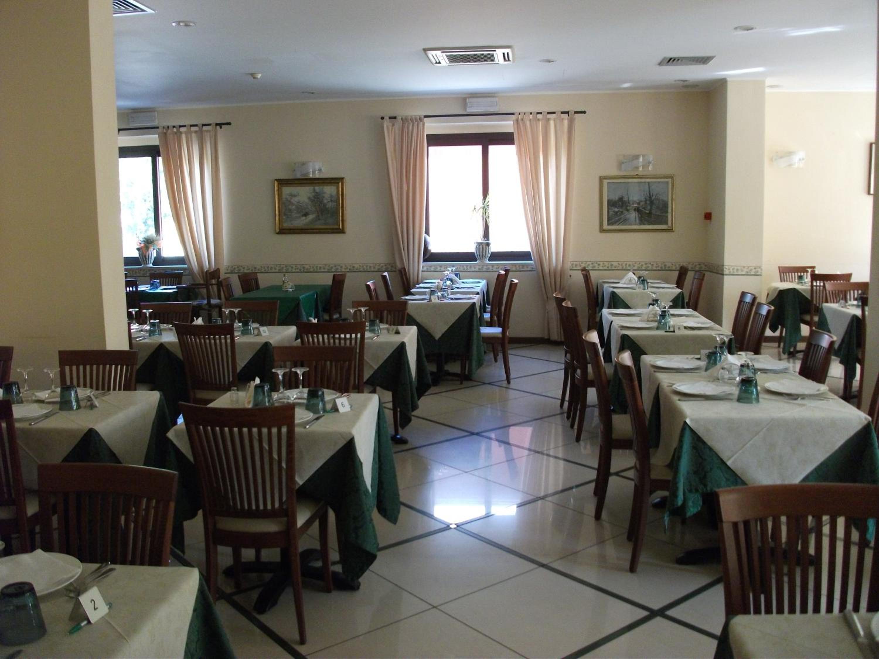 Фото Hotel Villa Ombrosa