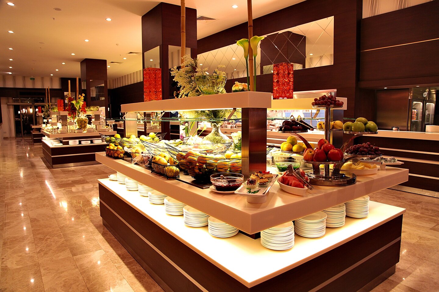 Фото Cratos Premium Hotel