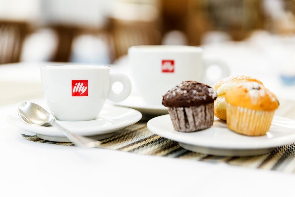 Фото Hotel Sunset