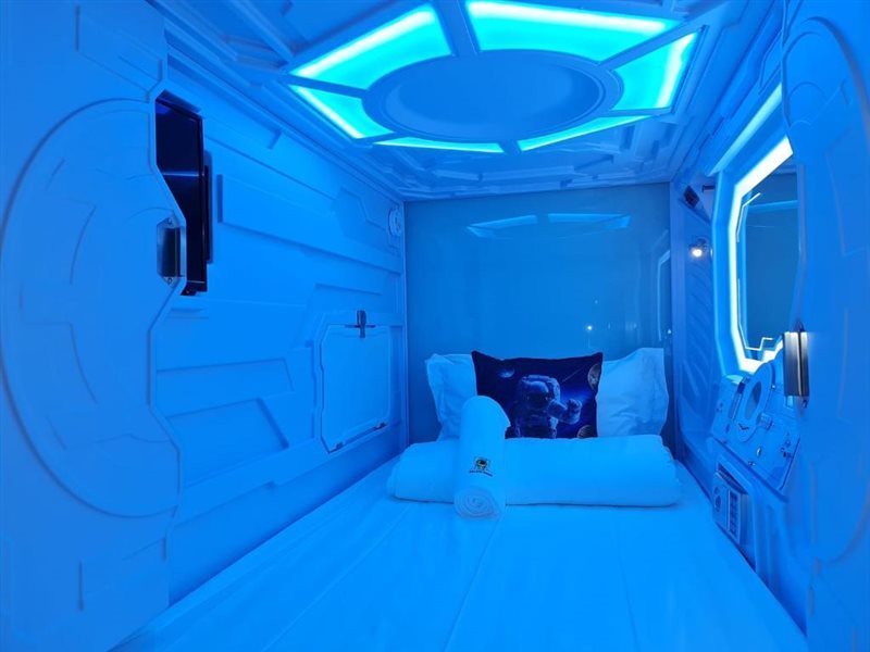 Фото Galaxy Pods Capsule Hotel Boat Quay
