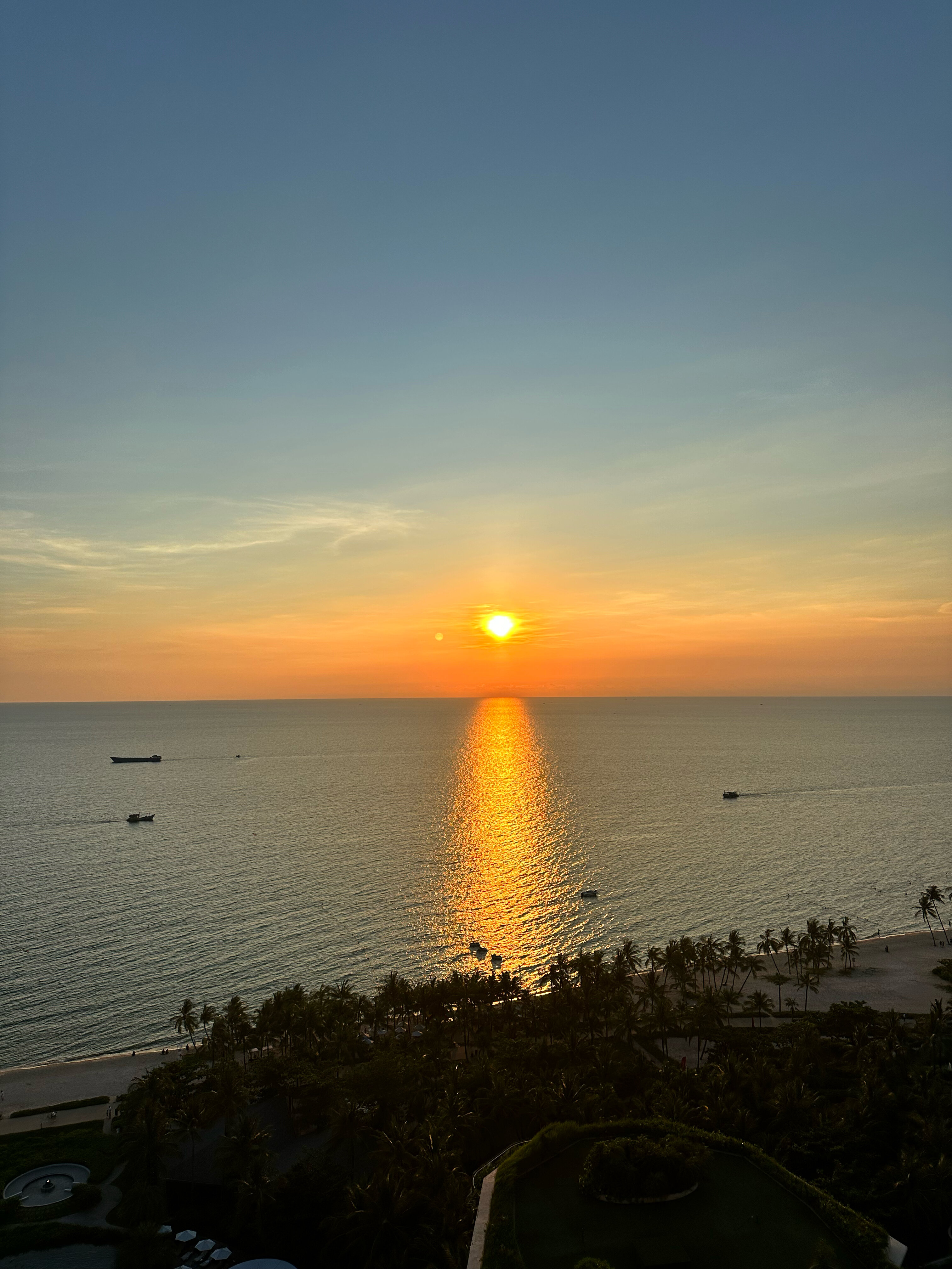 Фото InterContinental Phu Quoc Long Beach Resort by IHG