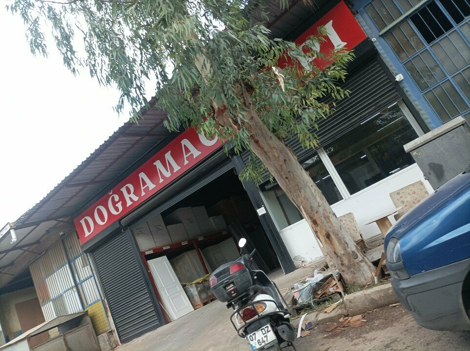 Doors Carpenter, Antalya, photo