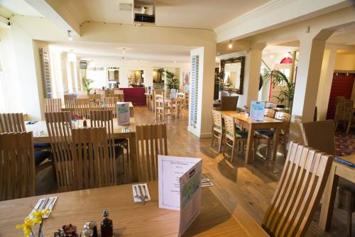 Фото The Pier Hotel
