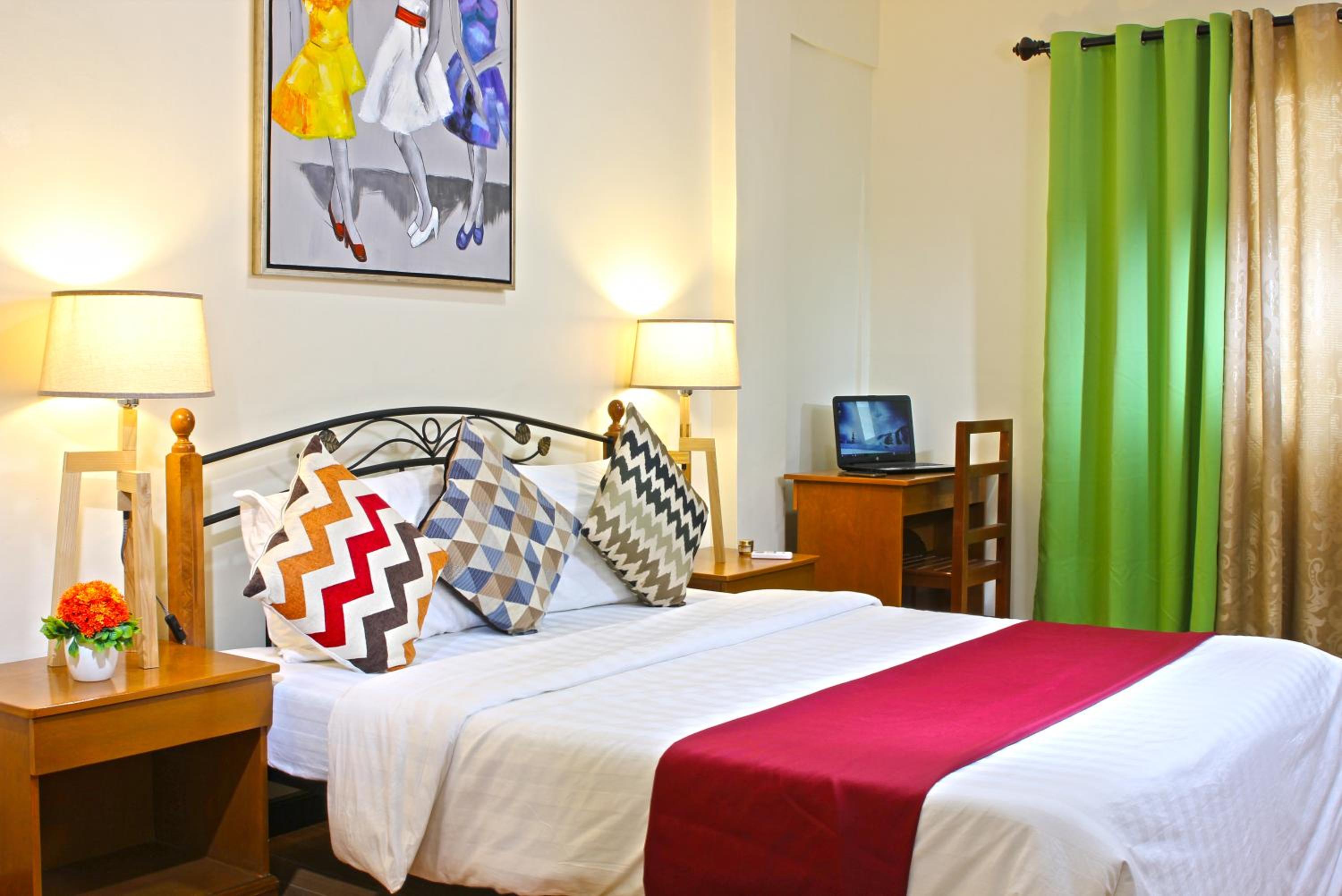 Фото Laciaville Resort and Hotel