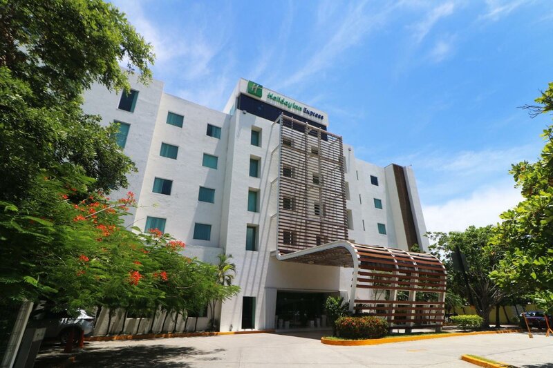 Гостиница Holiday Inn Express Ciudad Del Carmen, an Ihg Hotel в Сьюдад-дель-Кармен