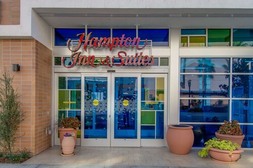 Гостиница Hampton Inn & Suites Los Angeles - Glendale в Глендейле