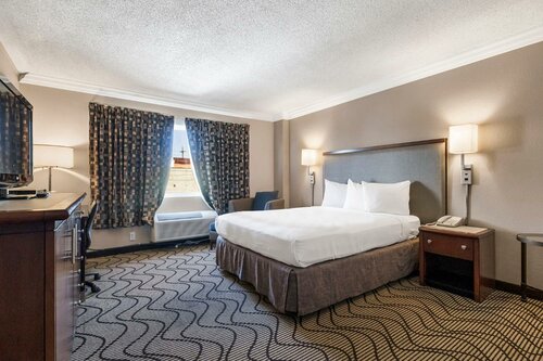 Гостиница Jack London Inn в Окленде