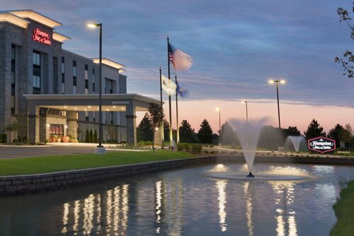 Гостиница Hampton Inn & Suites Kenosha