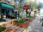 Ladin Florist (Istanbul, Kadikoy, Sarikanarya Street, 29B) ، محل زهور