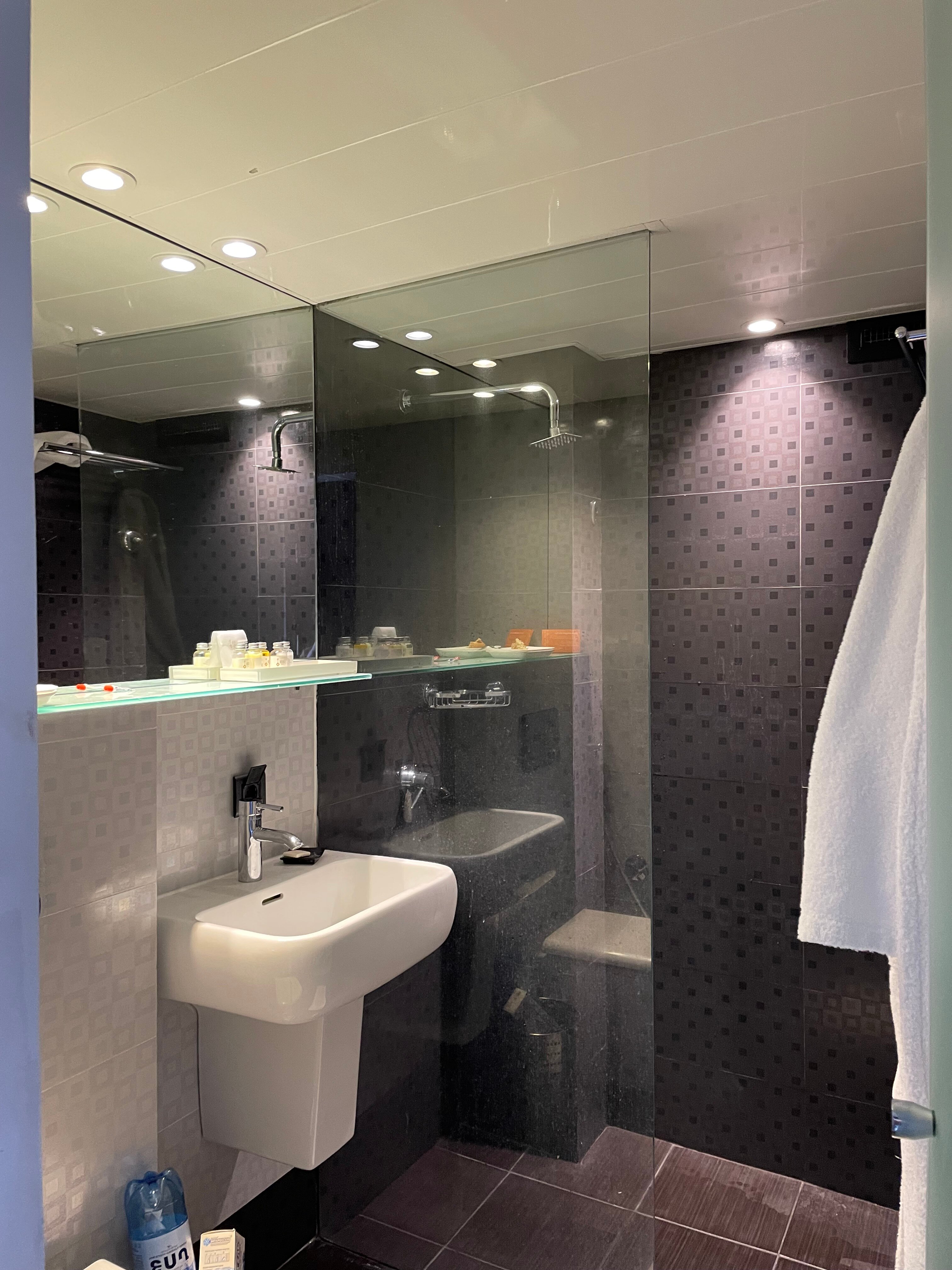 Фото Nova Hotel Yerevan