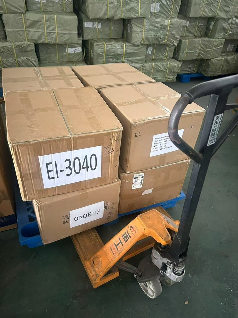 Haulage Import Express, Guangzhou, photo