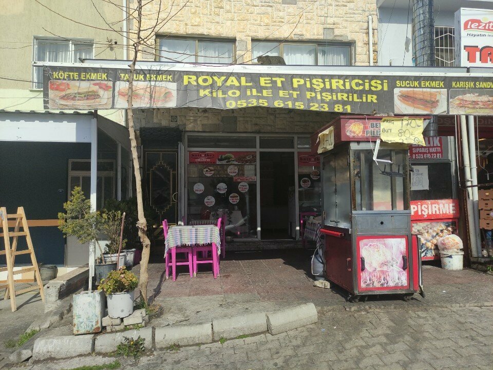 Restaurant Royal Et Tavuk Pisiricisi, Kizarmis Tavuk, Izmir, photo
