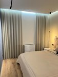 Interyer-salon (Stakhanovskaya Street, 55) ، الستائر، قضبان الستائر