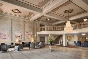 Гостиница Hilton St. Louis Frontenac