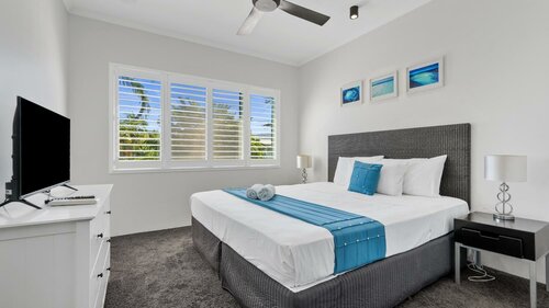 Гостиница Coral Sands Beachfront Resort в Тринити-Биче