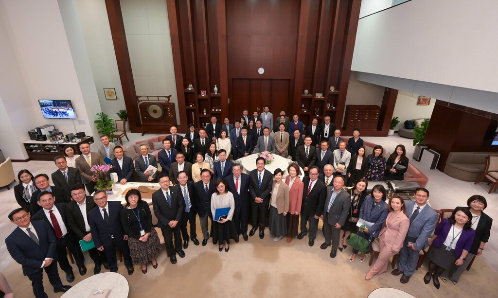 Government ministries, services Central Government Offices, Hong Kong, photo