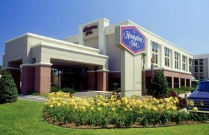 Гостиница Hampton Inn Pensacola-Airport