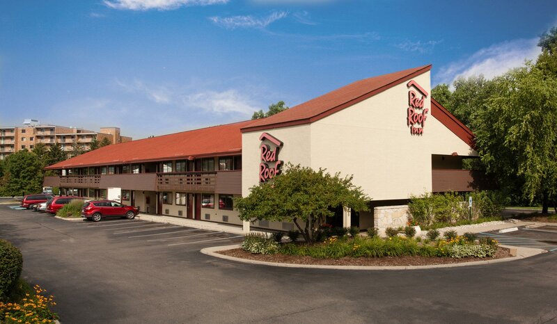 Гостиница Red Roof Inn Detroit - Dearborn/Greenfield Village в Дирборне