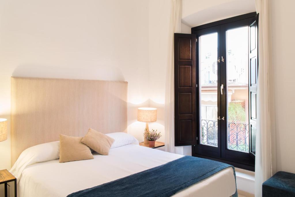 Фото Apartamentos Campo del Príncipe