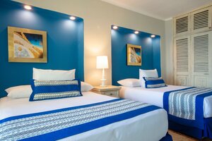 Гостиница Blue Chairs Resort by the Sea