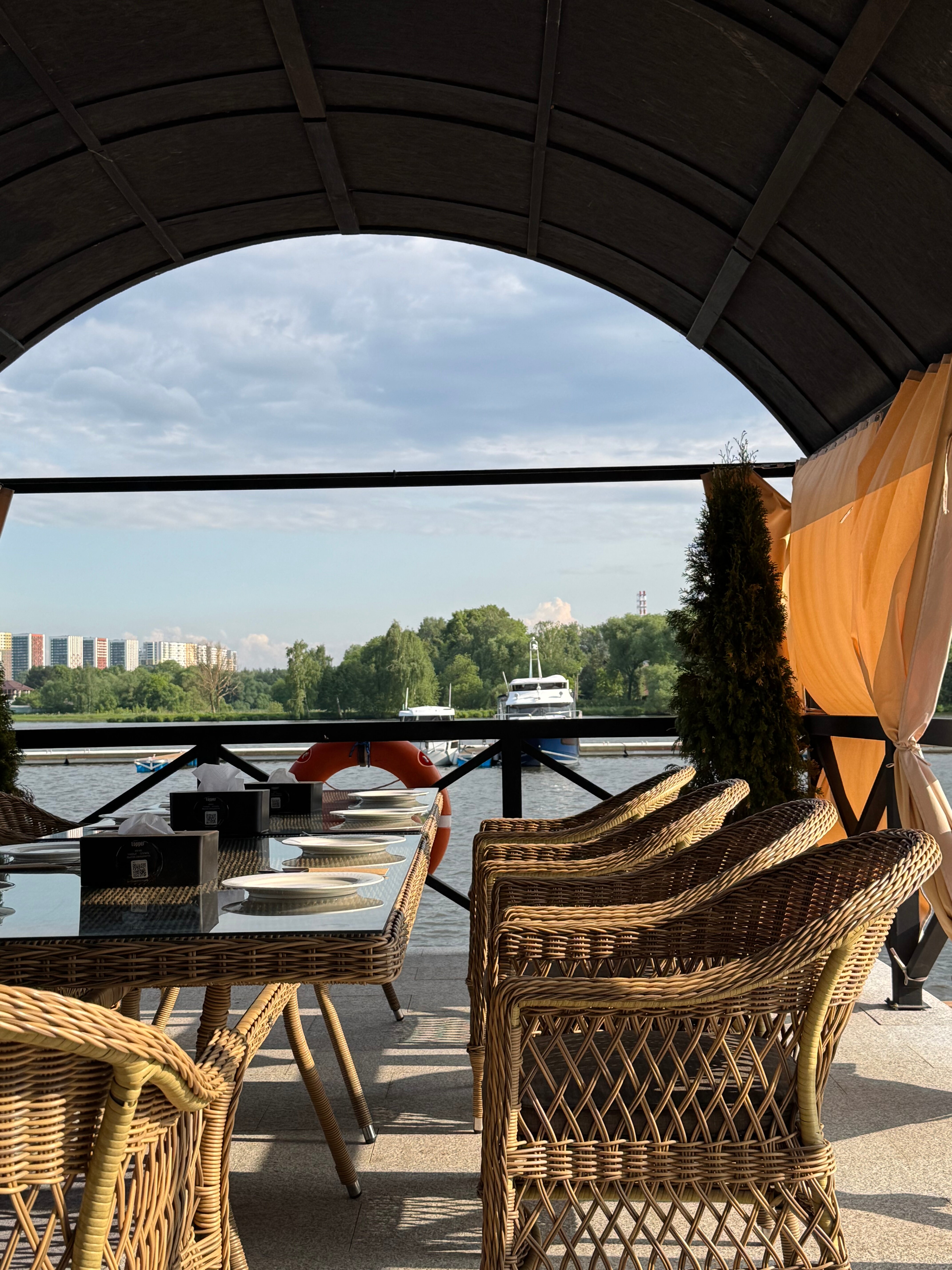 Фото Water House