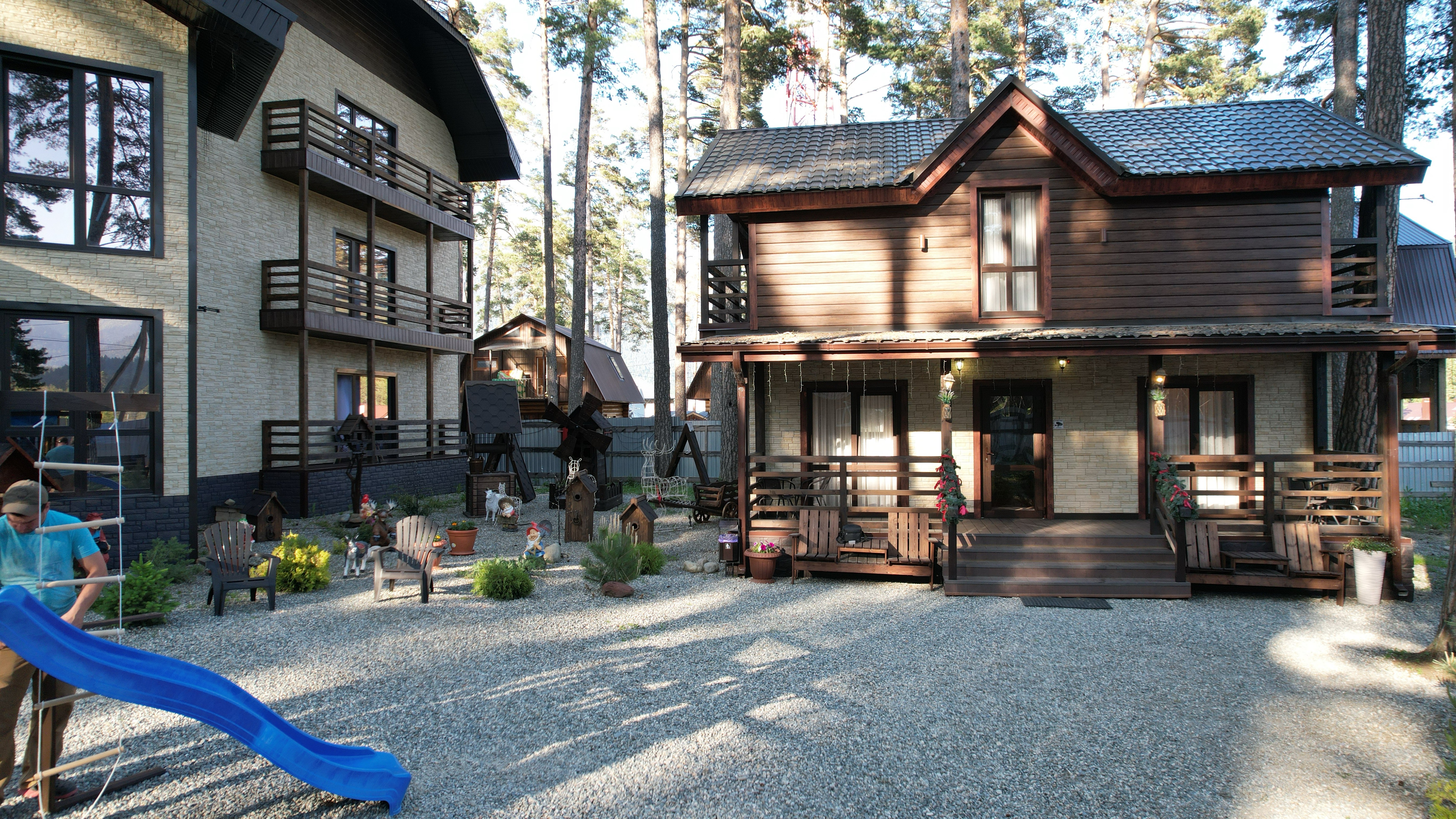 Фото отеля 1