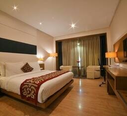 Гостиница Narayani Heights Hotel and Resort
