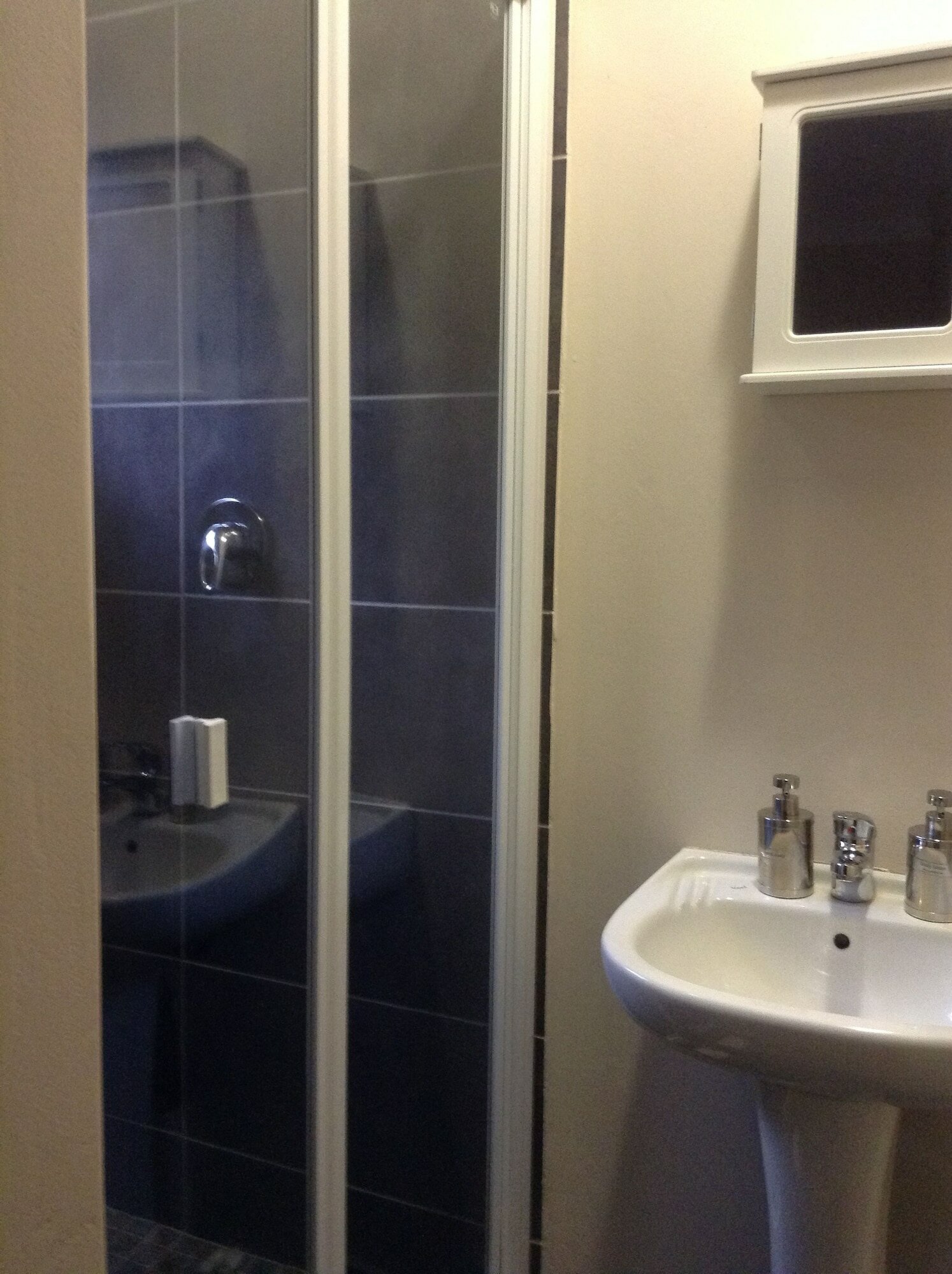 Фото A Little Guesthouse