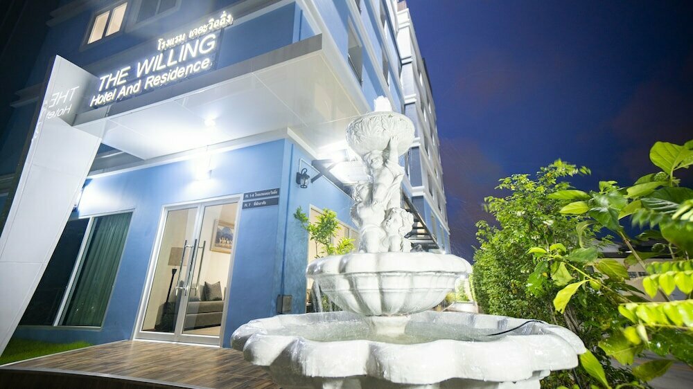 Hotel The Willing Hotel and Residence, Bangkok, photo