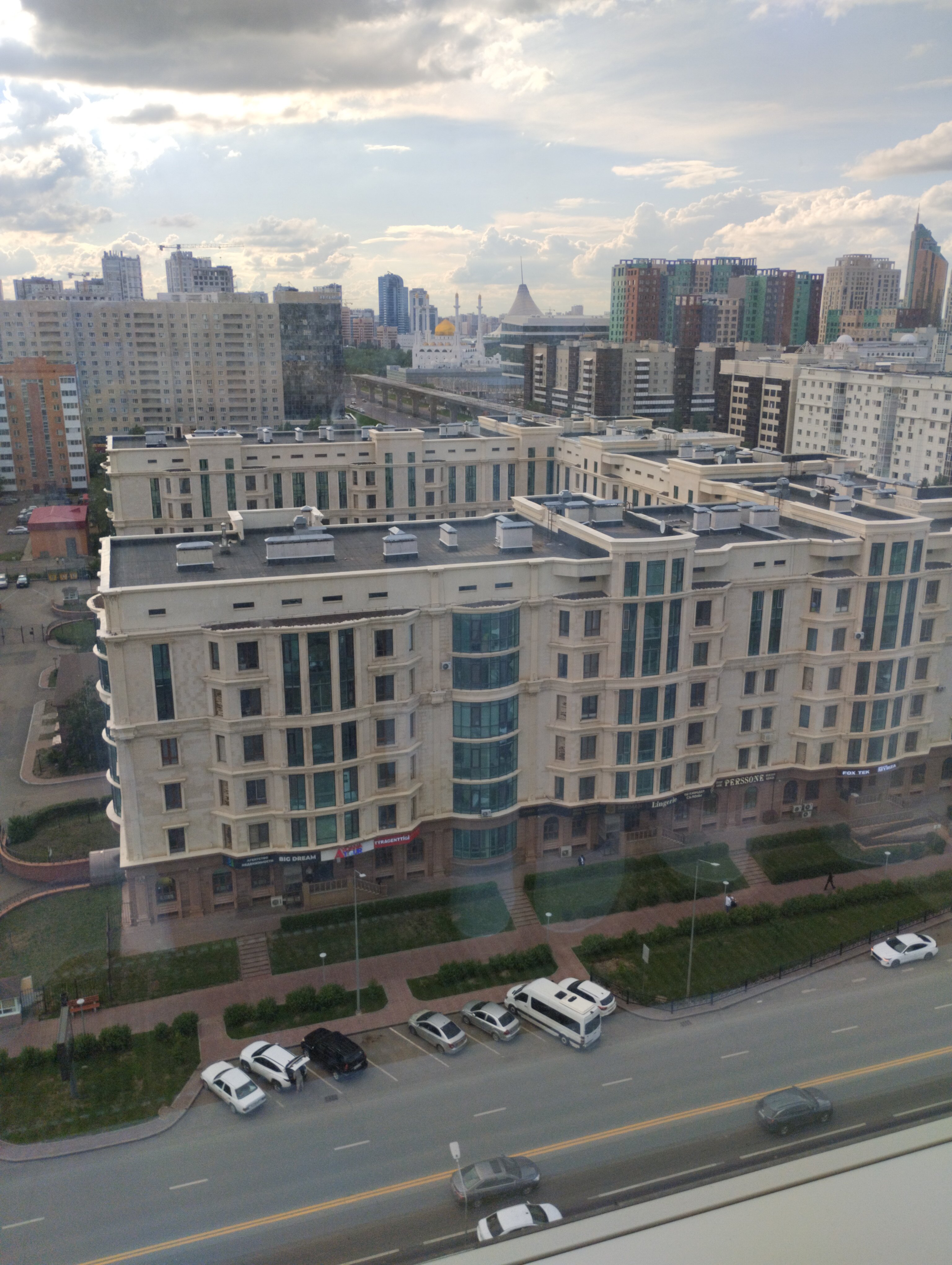 Фото Sheraton Astana Hotel