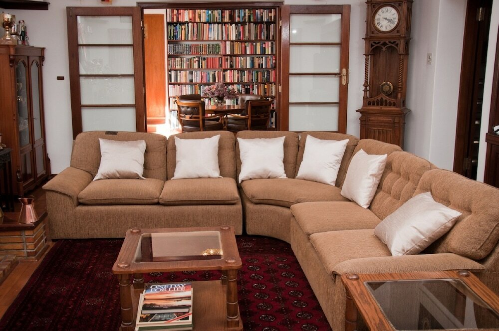 Фото At Winkfield House