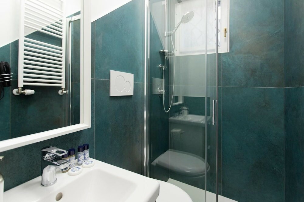 Фото Sofia alla VII coortein trastevere