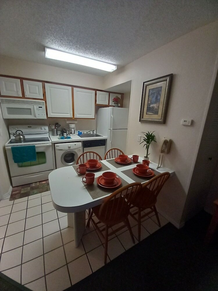 Фото The Tropical Oaks Villa - Near Disney