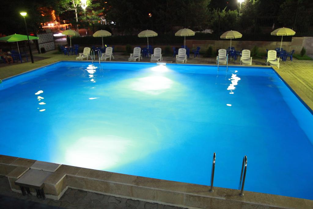 Фото ОШ Нуру