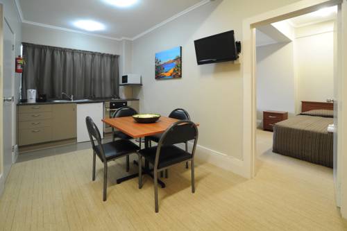 Фото Kiwi International Hotel