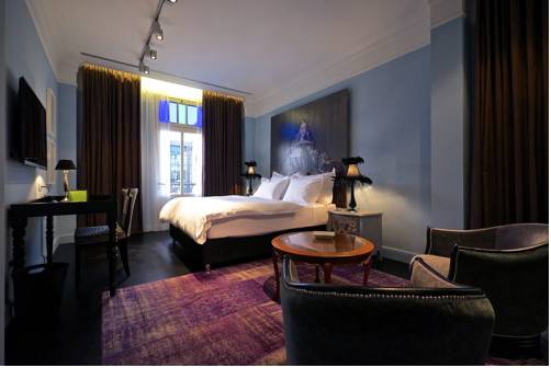 Фото The Alma Hotel and Lounge