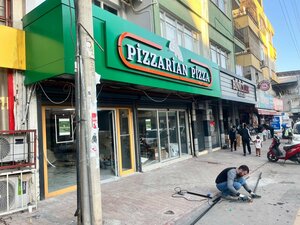 Pizzarian Pizza (Мерсин, бульвар Кувайи Миллие, 342B), пиццерия в Мерсине