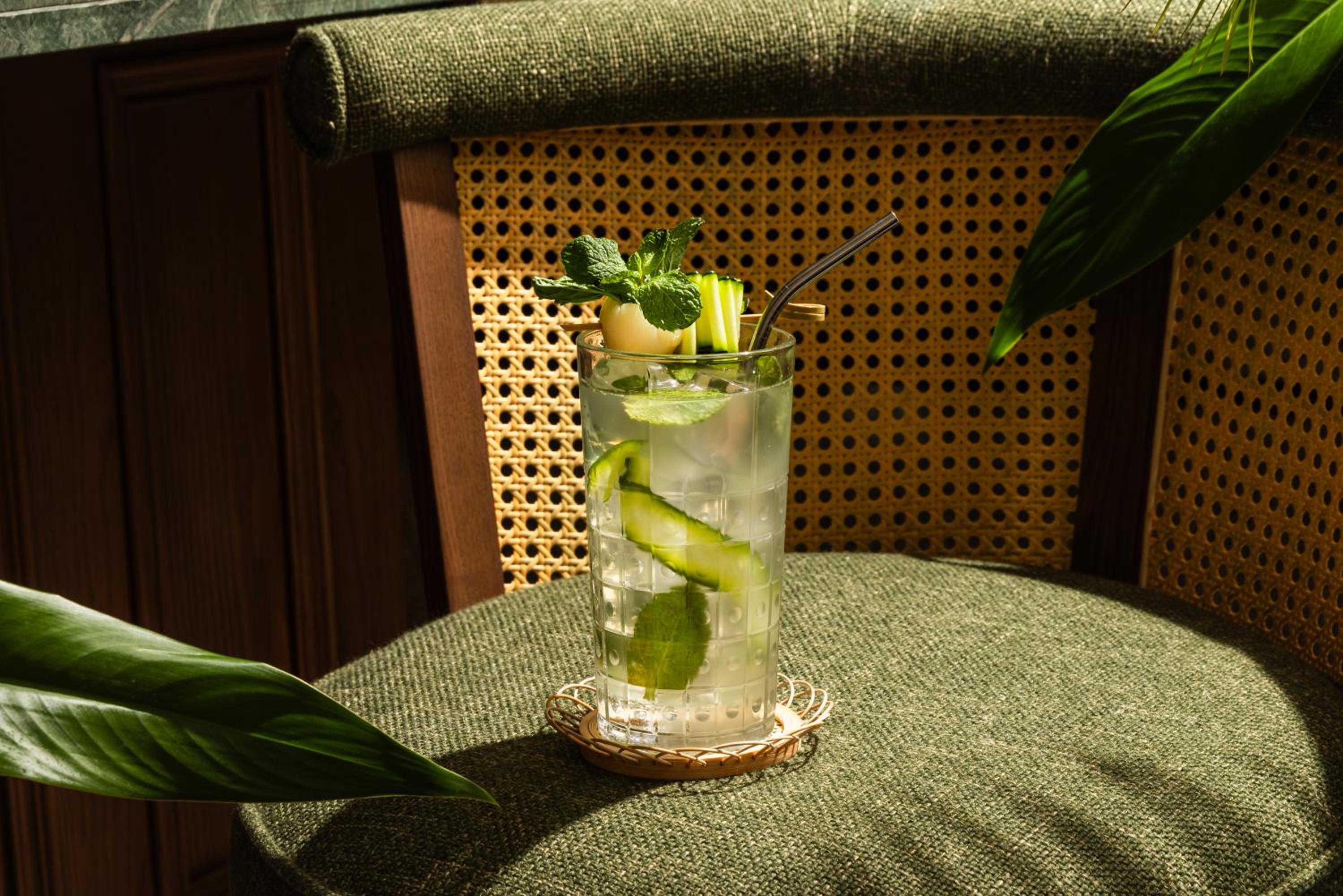 Фото The Robertson House by The Crest Collection