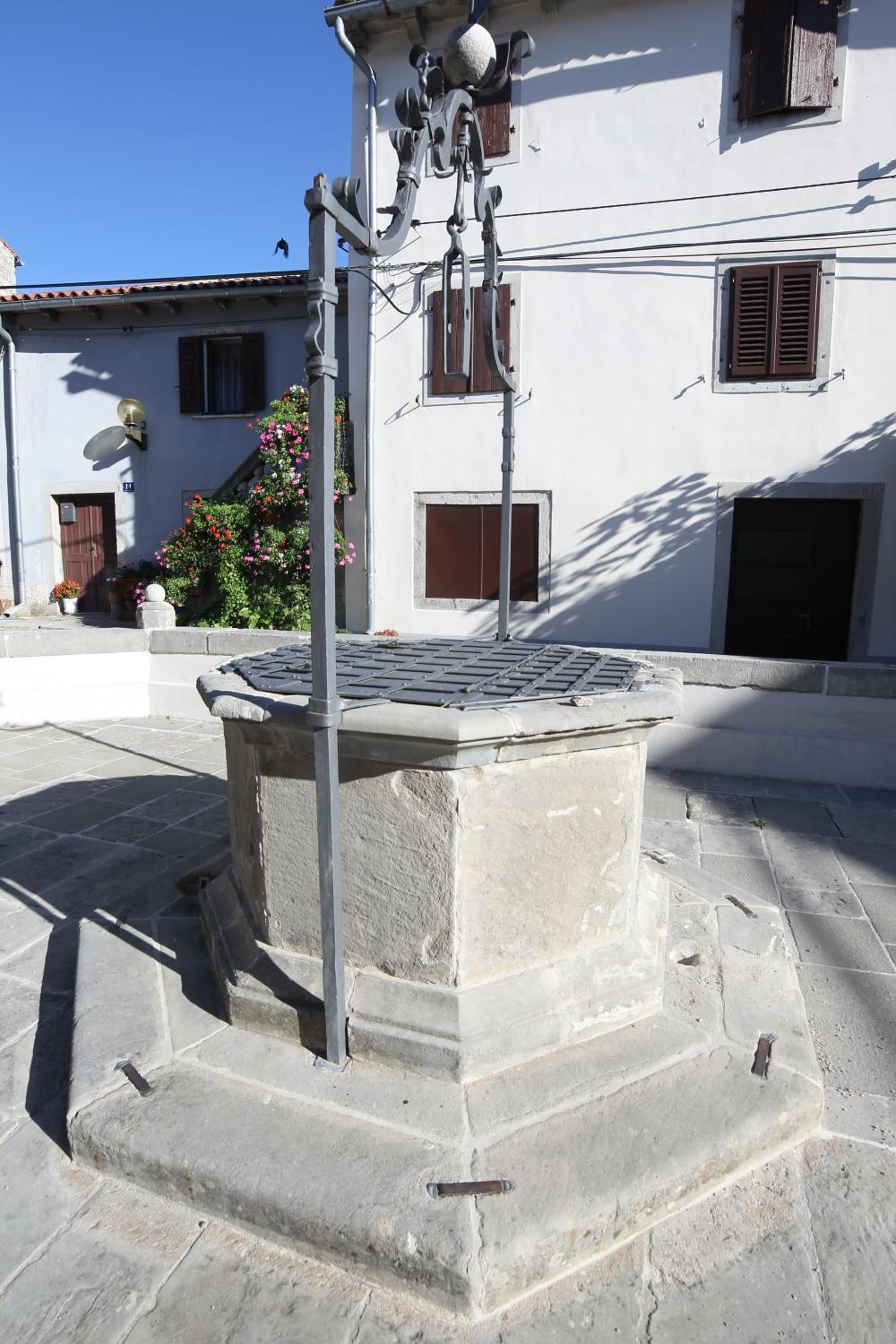 Фото Вела Врата