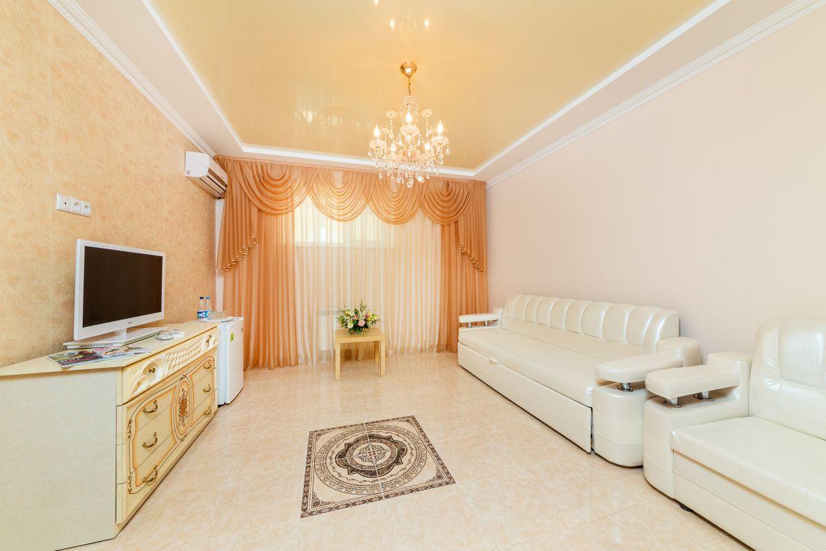 Фото У Луки