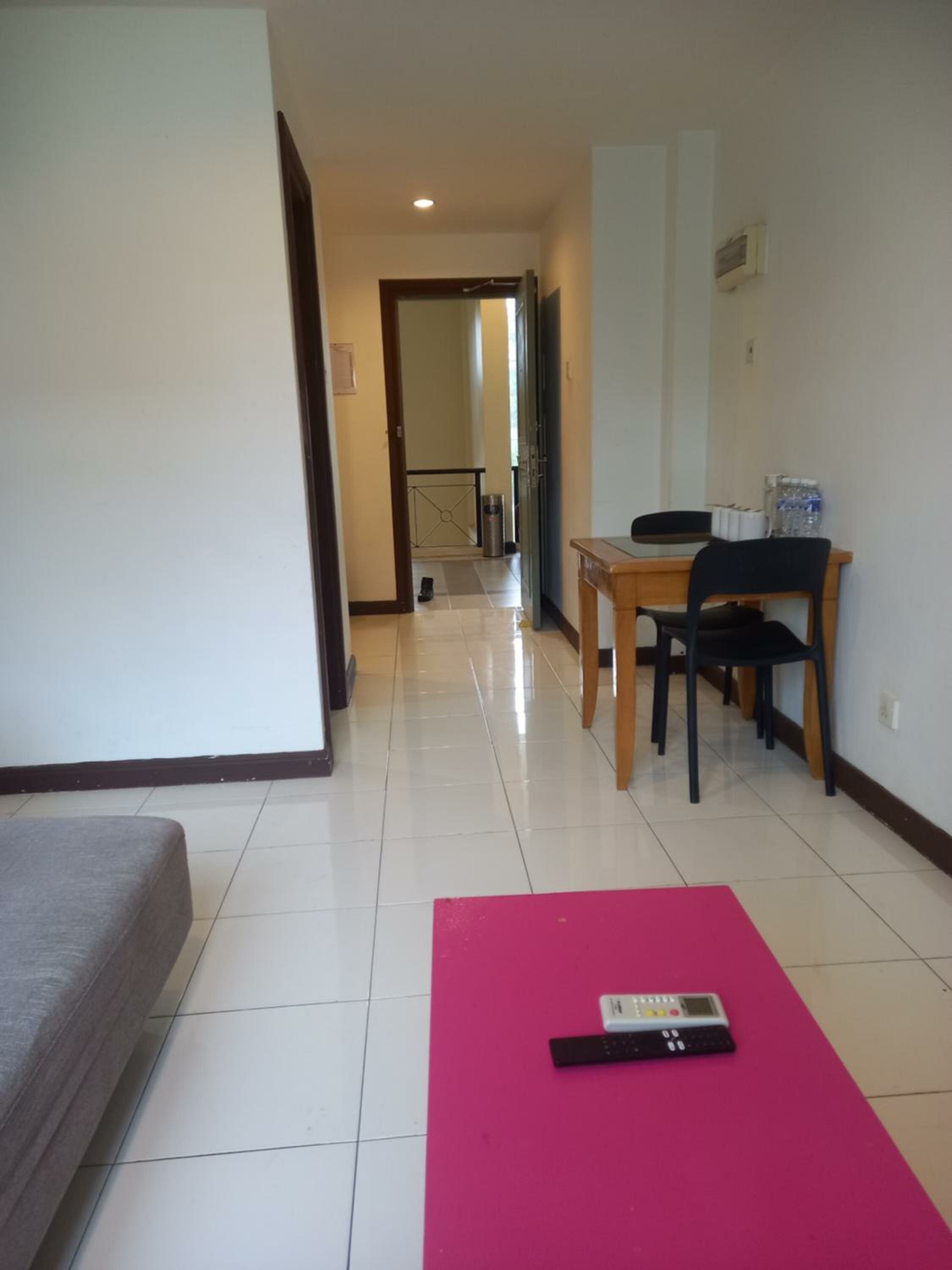 Фото JinHold Service Apartment