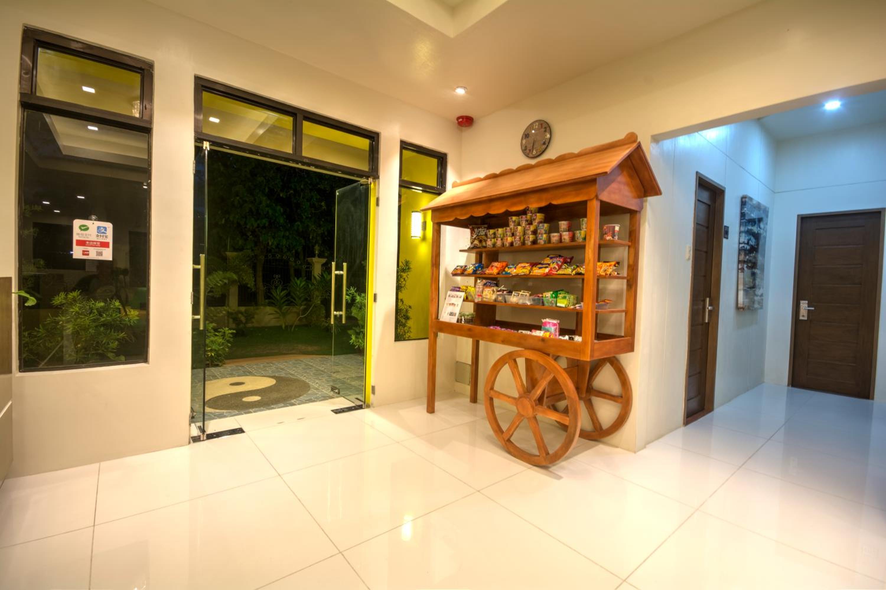 Фото Sulit Budget Hotel