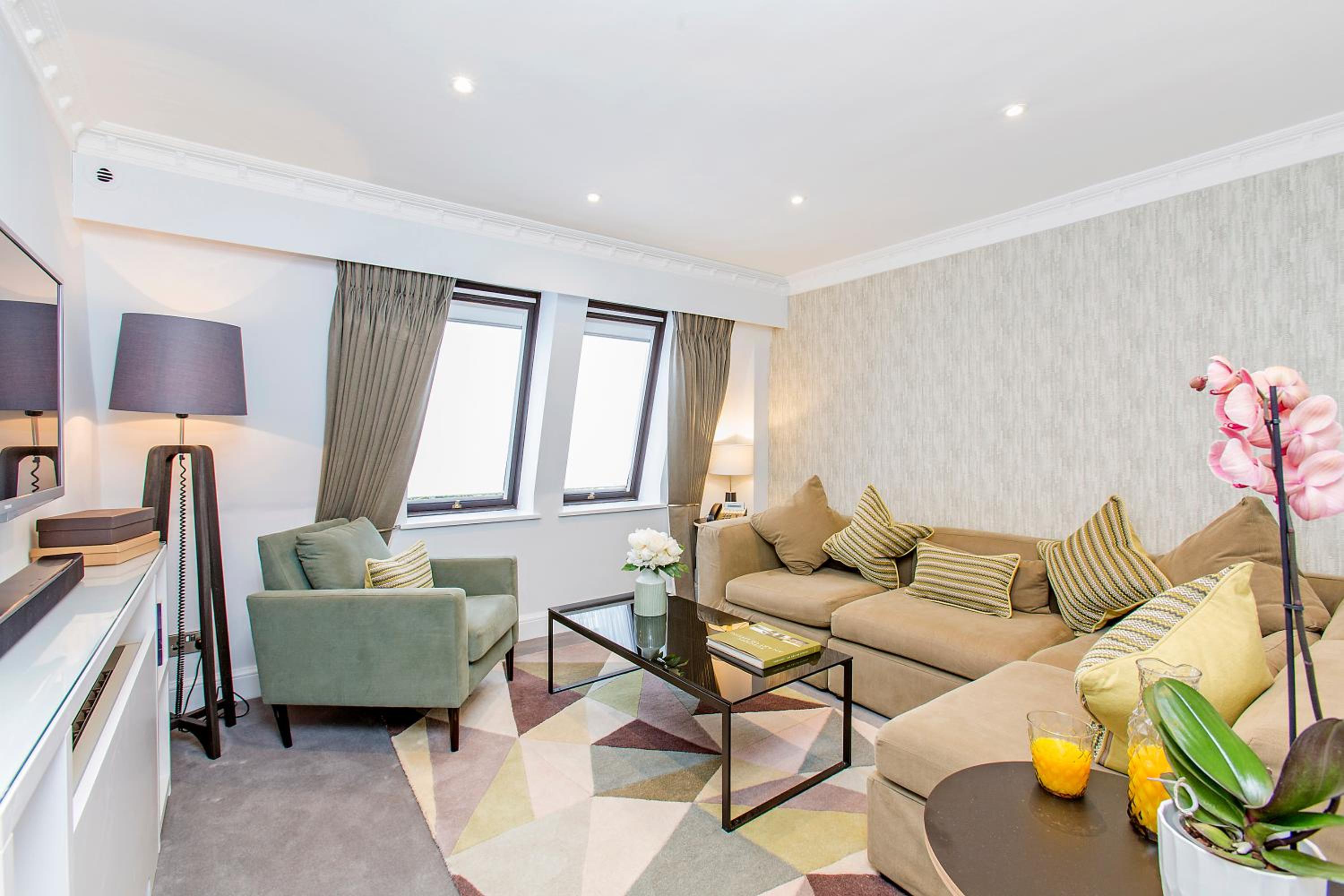 Фото Mayfair House