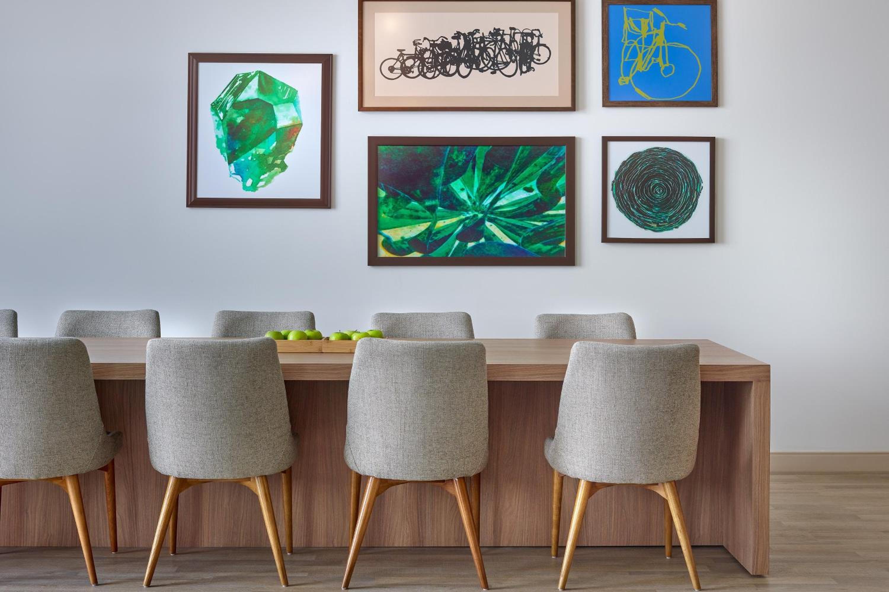 Фото Element Edmonton West